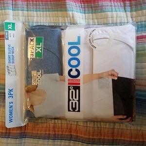 NWT 32 Degrees Cool Scoop Neck 3-pack